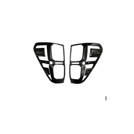 TOYOTA hilux (revo) 2016-2019 TAIL LIGHT TRIM