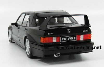 SOLIDO 1:18 SCALE MODEL CAR MERCEDES 190E EVO2