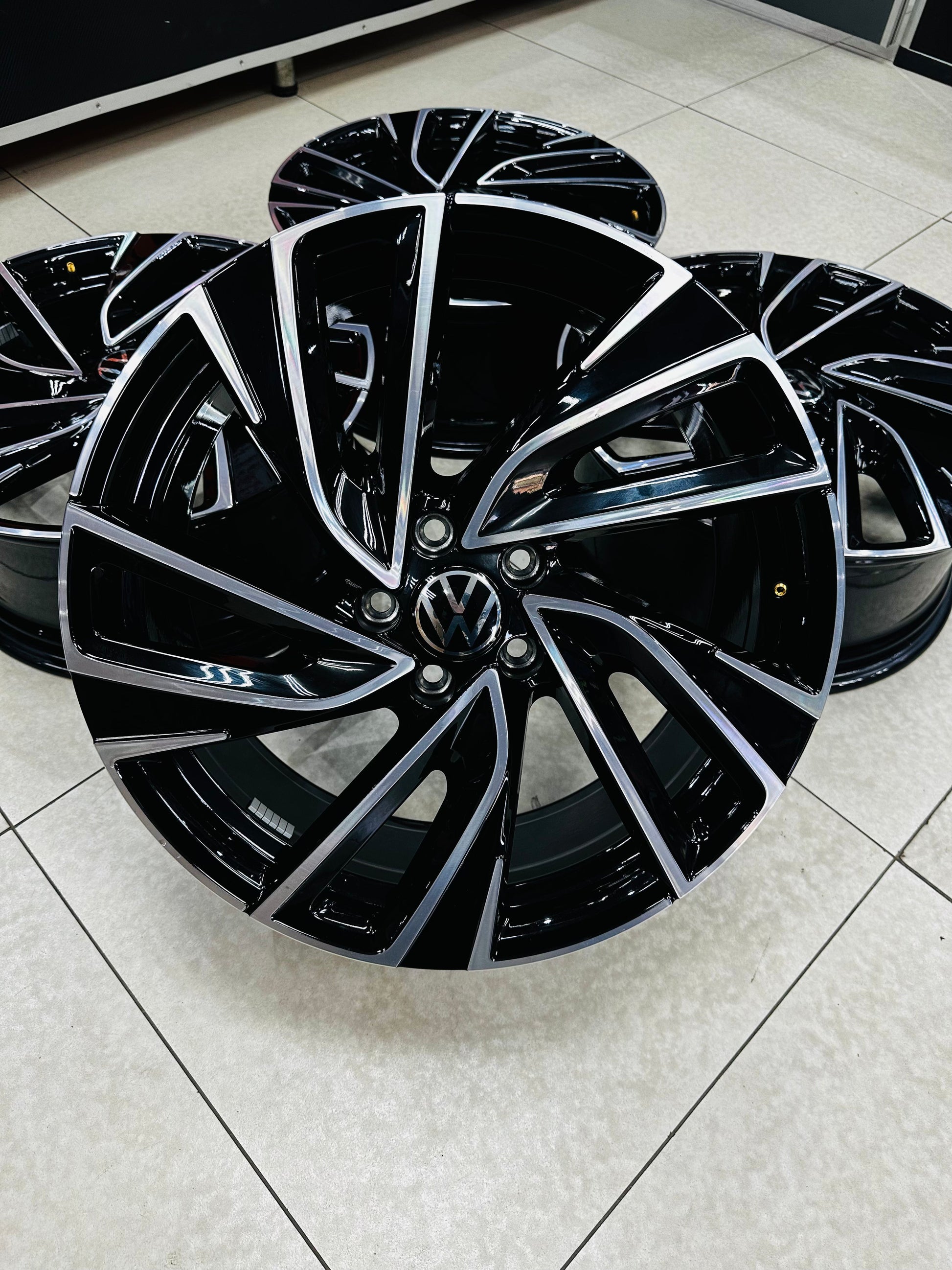 19” OEM MK8 GTI ADELAIDES rims