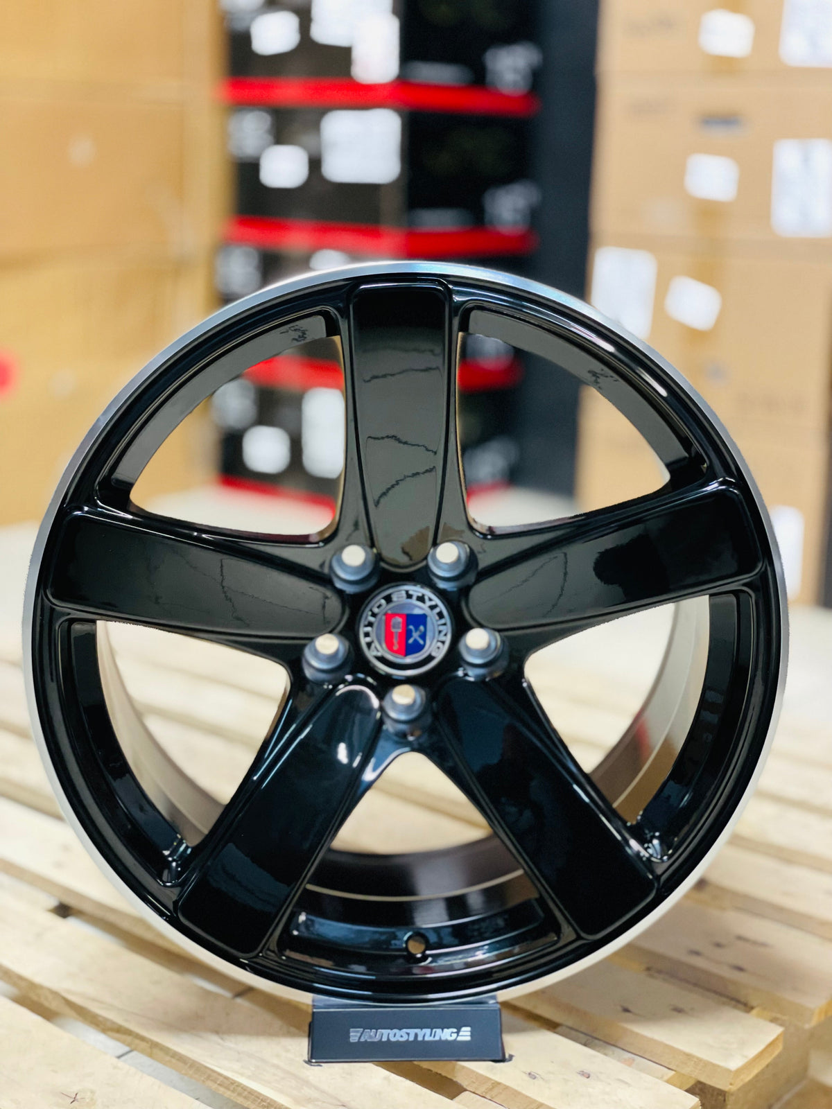 18” AS- 5 5/112 BLACK