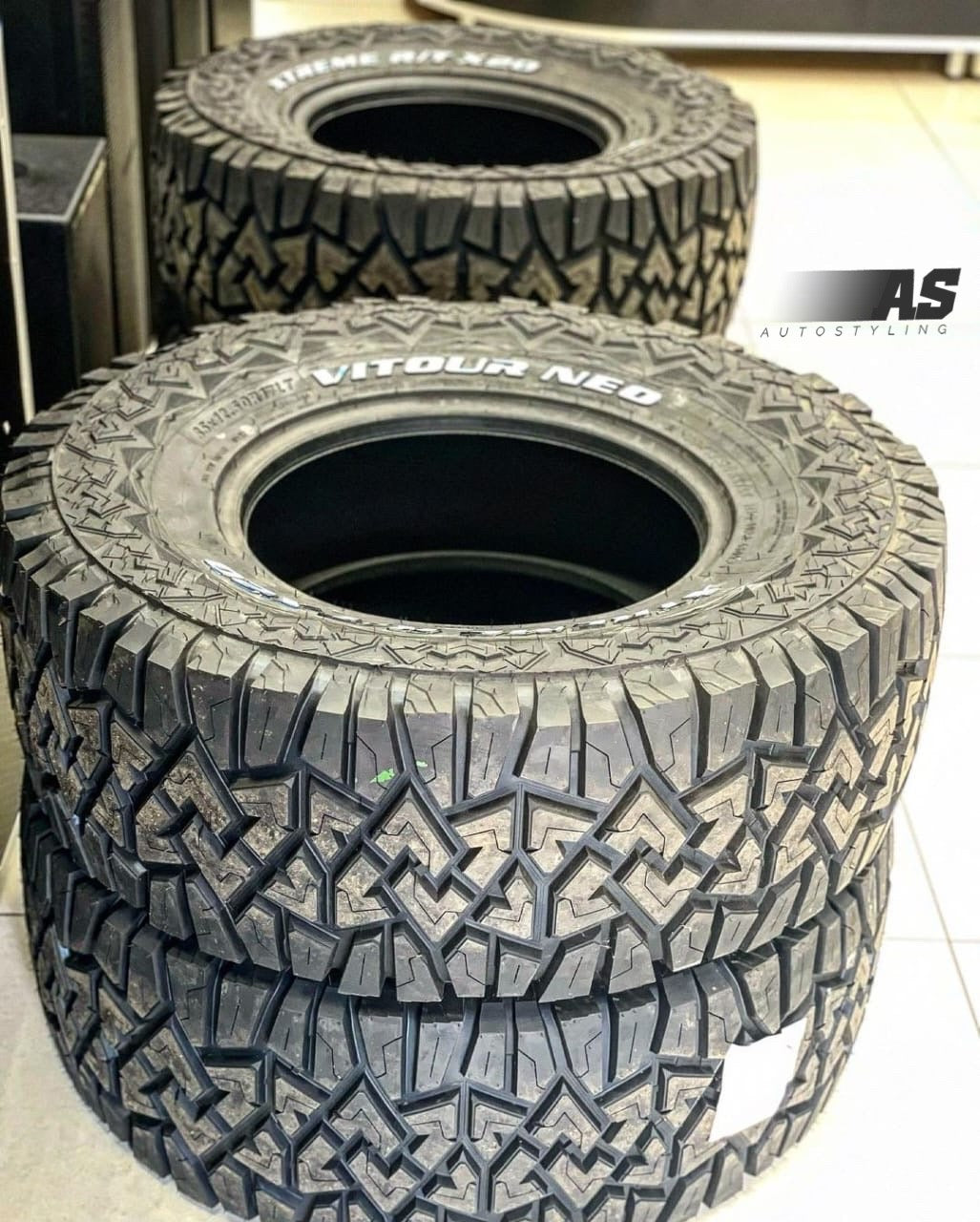 285/70/17 VITOUR RUGGED TERRAIN TYRES