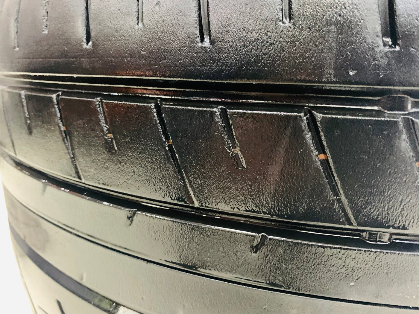 Dunlop tyres pre owned for Nissan gtr 35