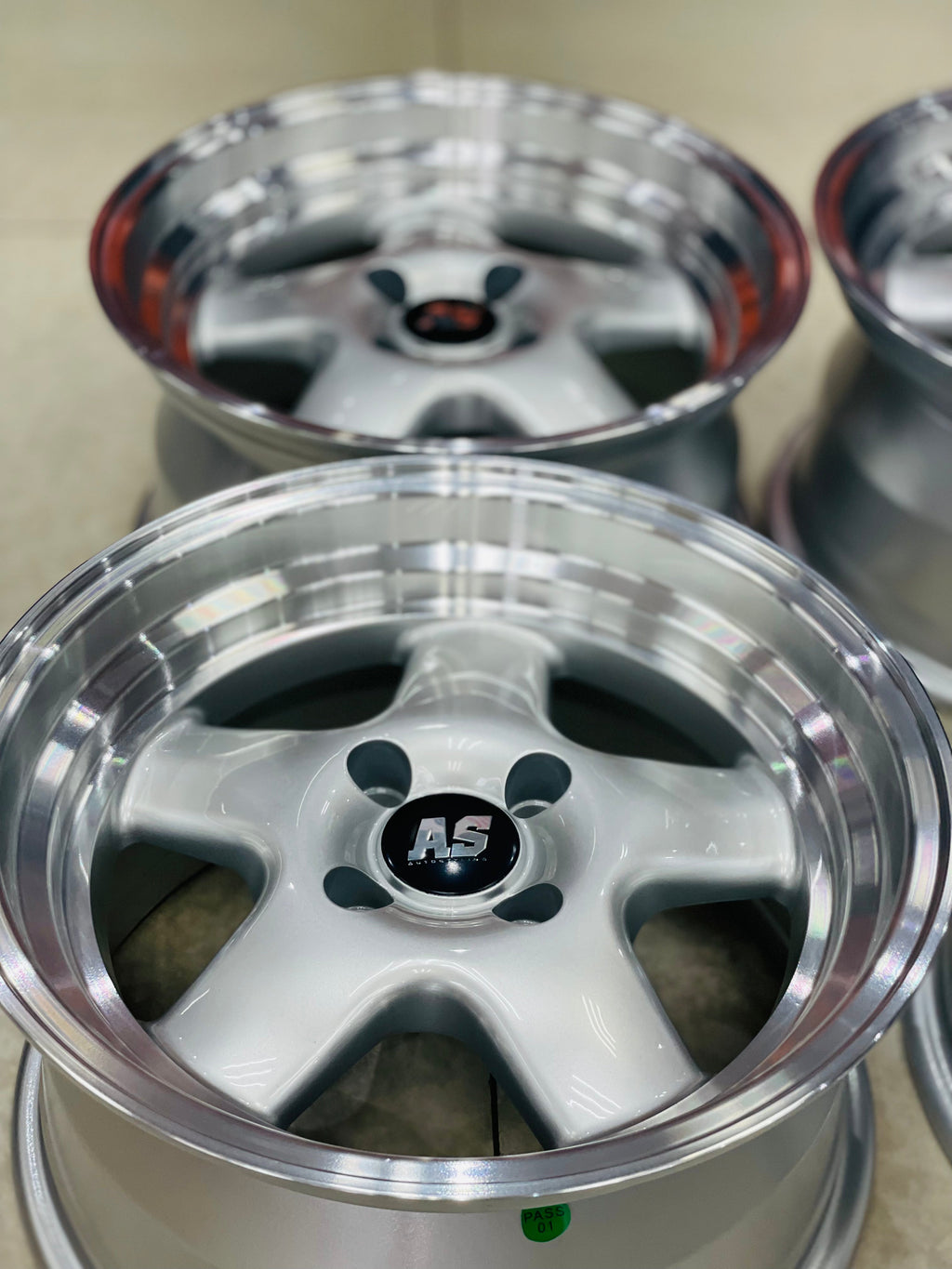 15” AS VR6  VURA SILVER  4/100