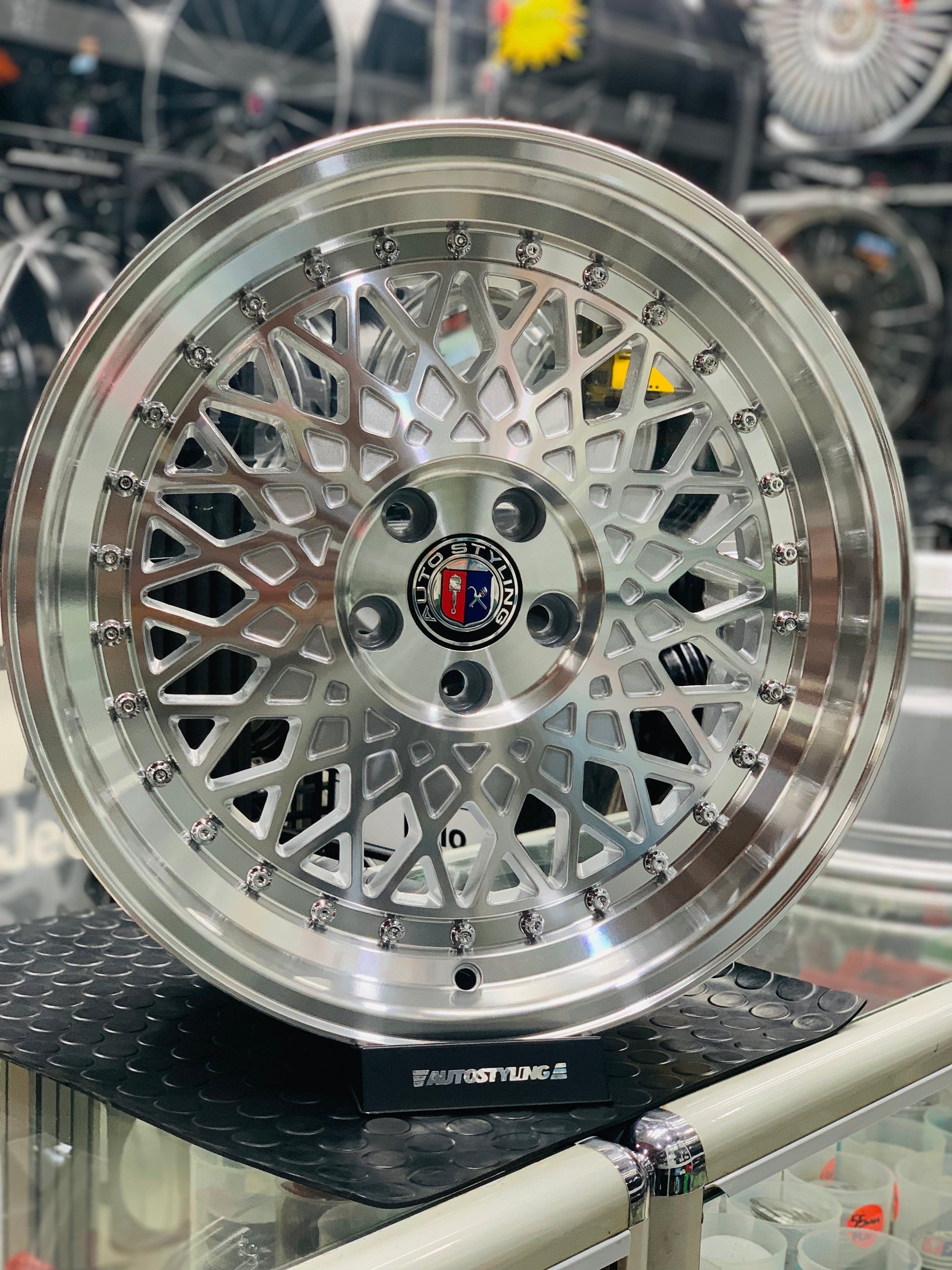 17” AS-RAZOR 5/100 SILVER wheels