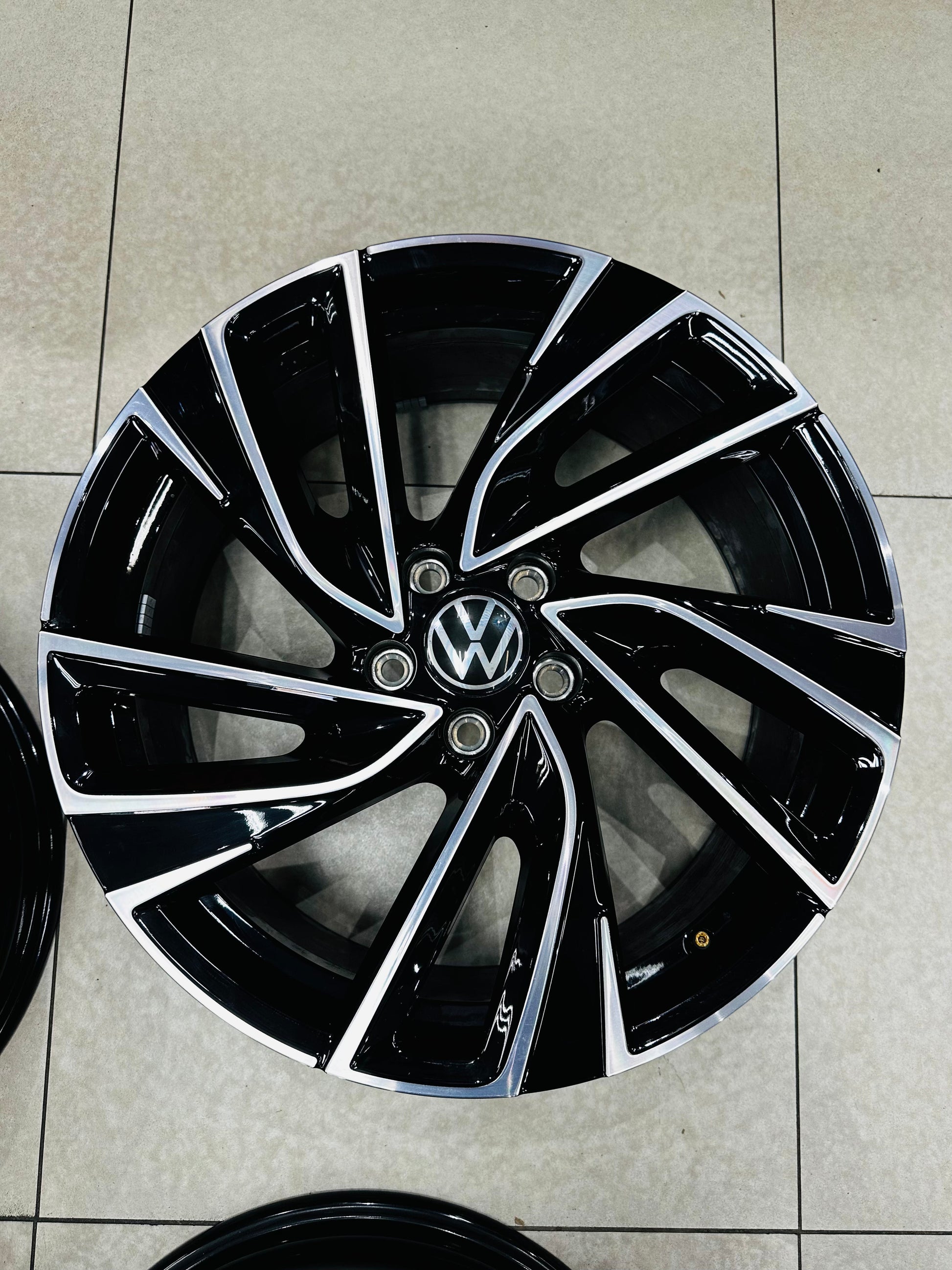 19” OEM MK8 GTI ADELAIDES rims