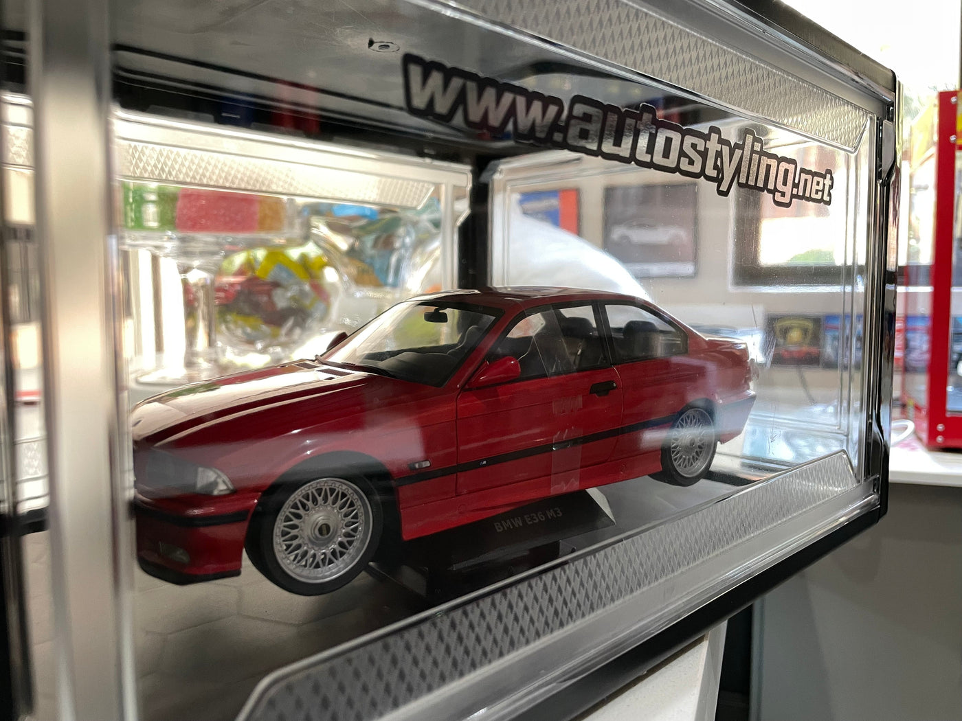 AS SNEAKER / MODEL CAR DISPLAY BOX BLACK