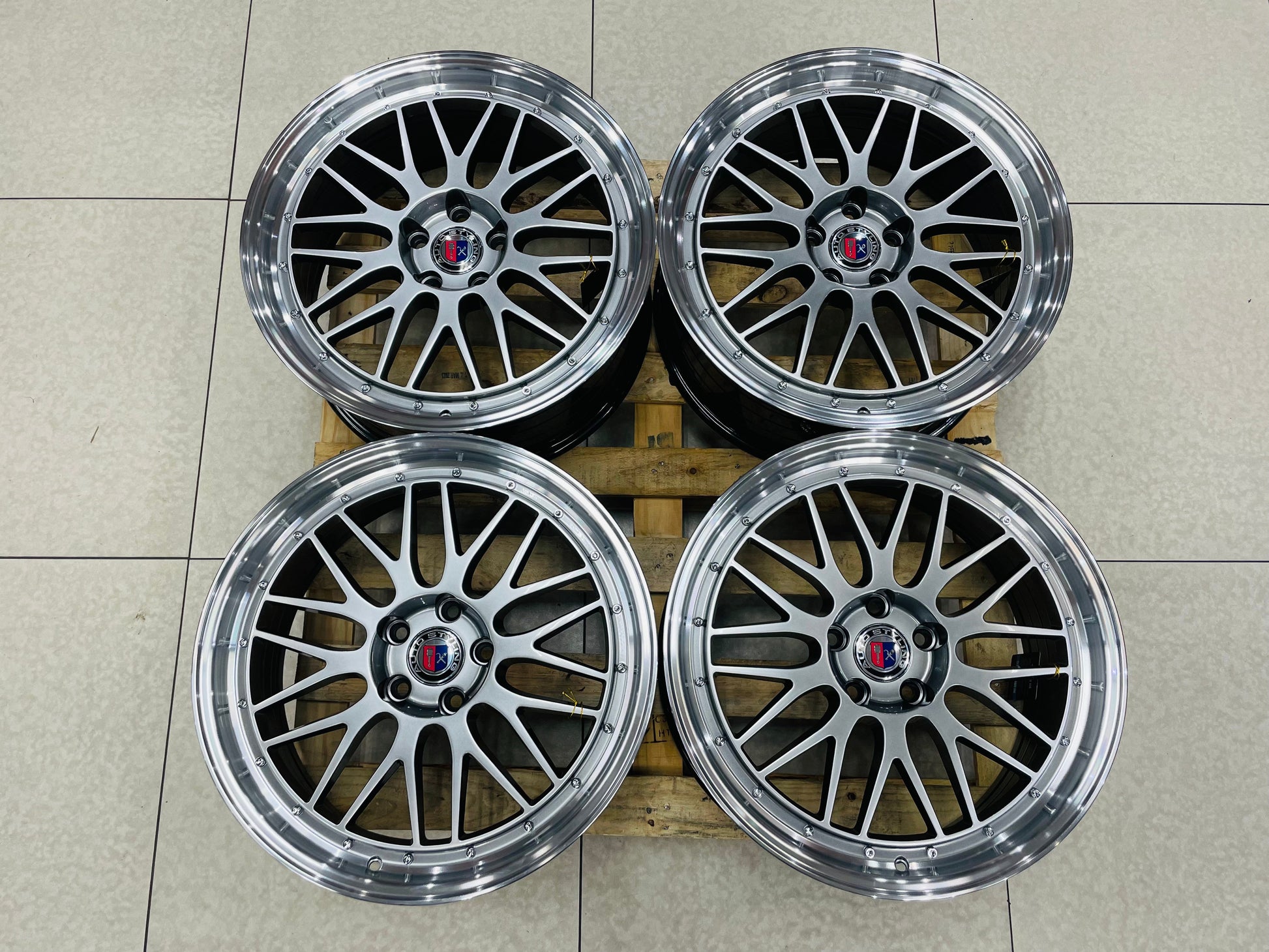 19" AS-LM  5/112 HYPER BLACK 8.5J