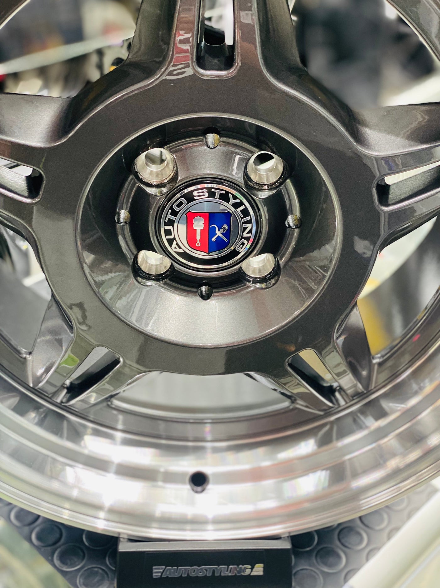 17” GSPEC gunmetal