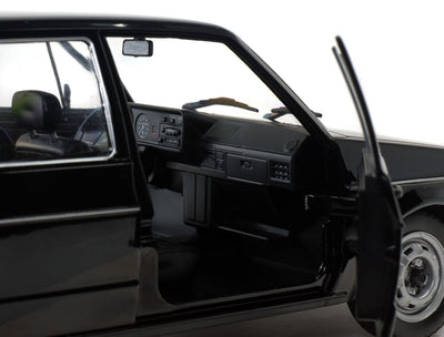 SOLIDO 1:18 SCALE MODEL CAR VW MK1 CL 1983