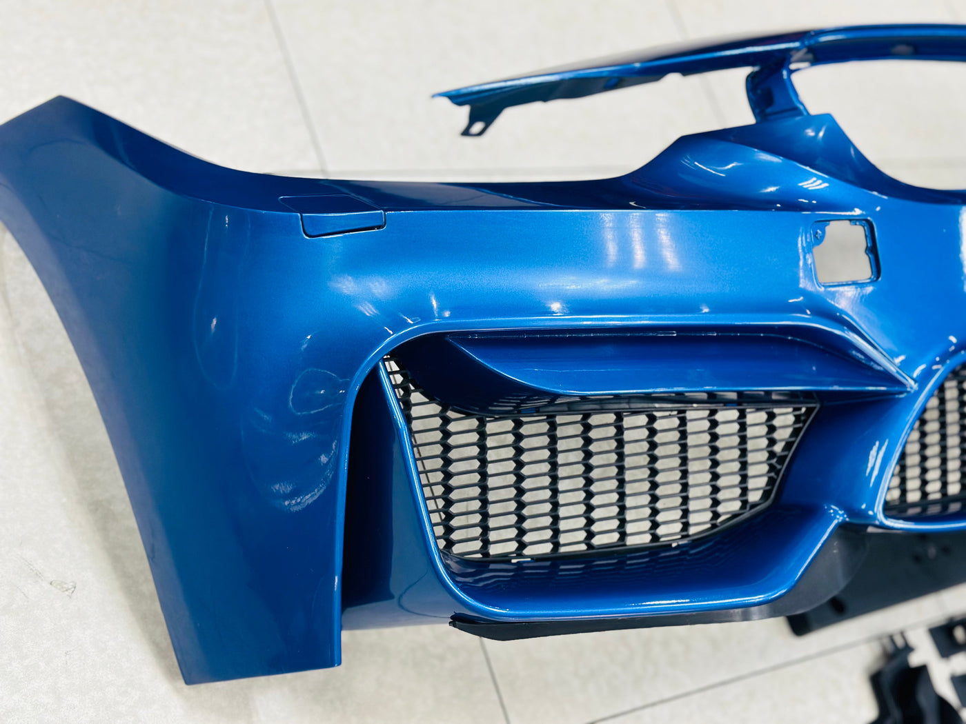 BMW F30 TO M3 UPGRADE BUMPER ( BLUE )