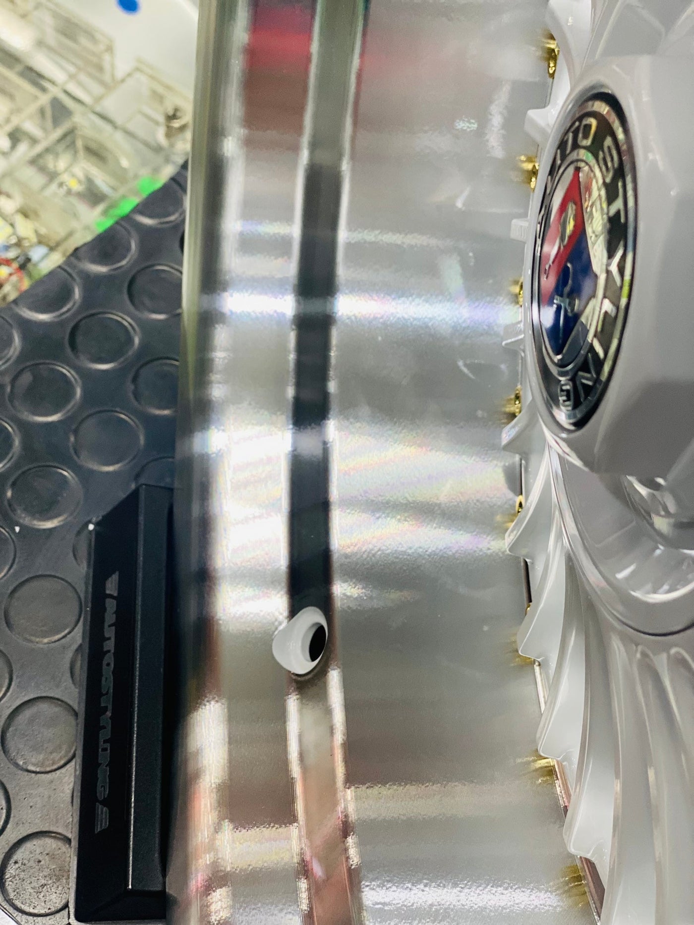 15” AS EMITZ WHITE