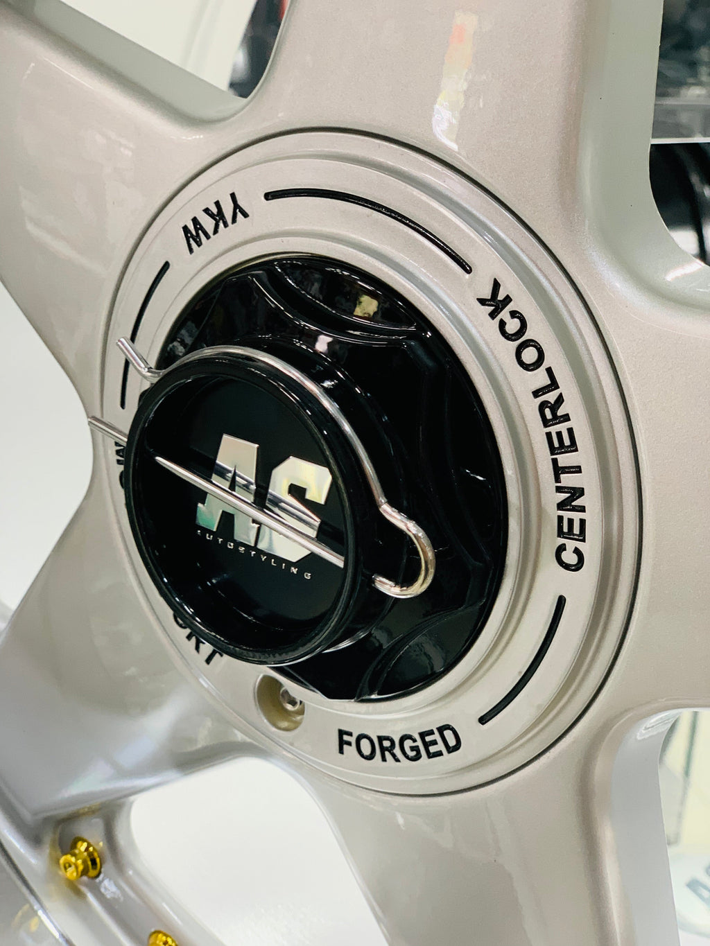 17” AS- 360 8.5/10j WHEELS