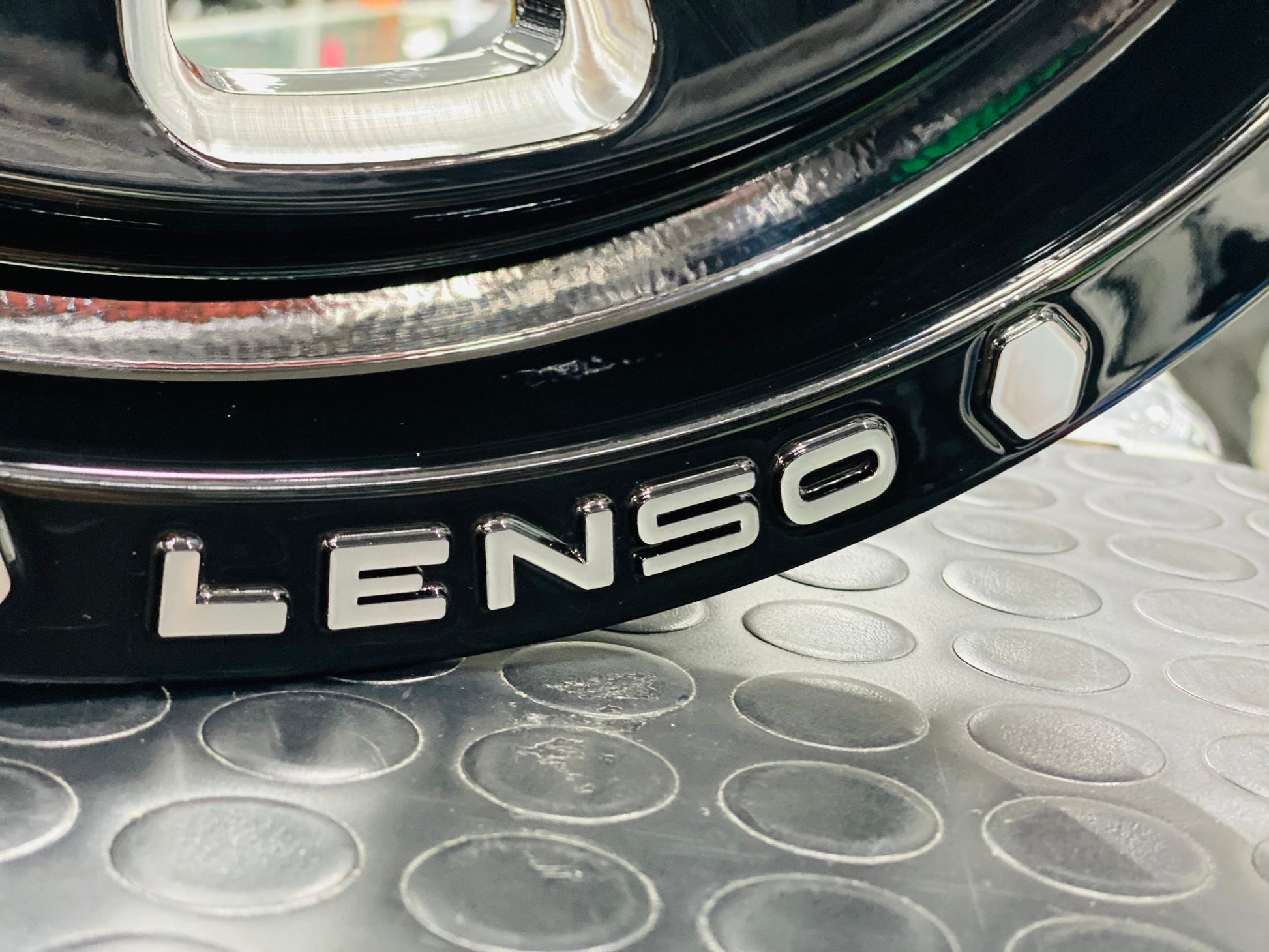 17” LENSO MX7 5/114 BAKKIE RIMS