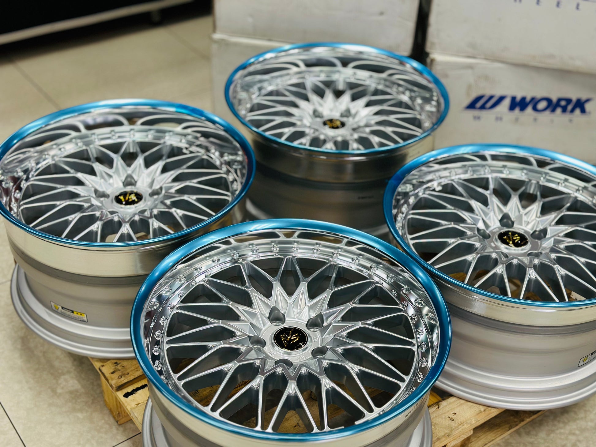 20” WORK VSXV 3pce split wheels 5/120