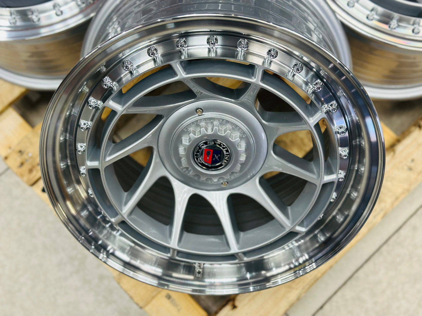 15” AS-7573 SILVER  4/100 4/108 wheels