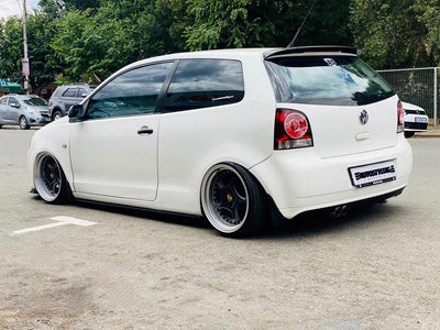 UNIVERSAL FLAT SIDE SKIRT GLOSS BLACK