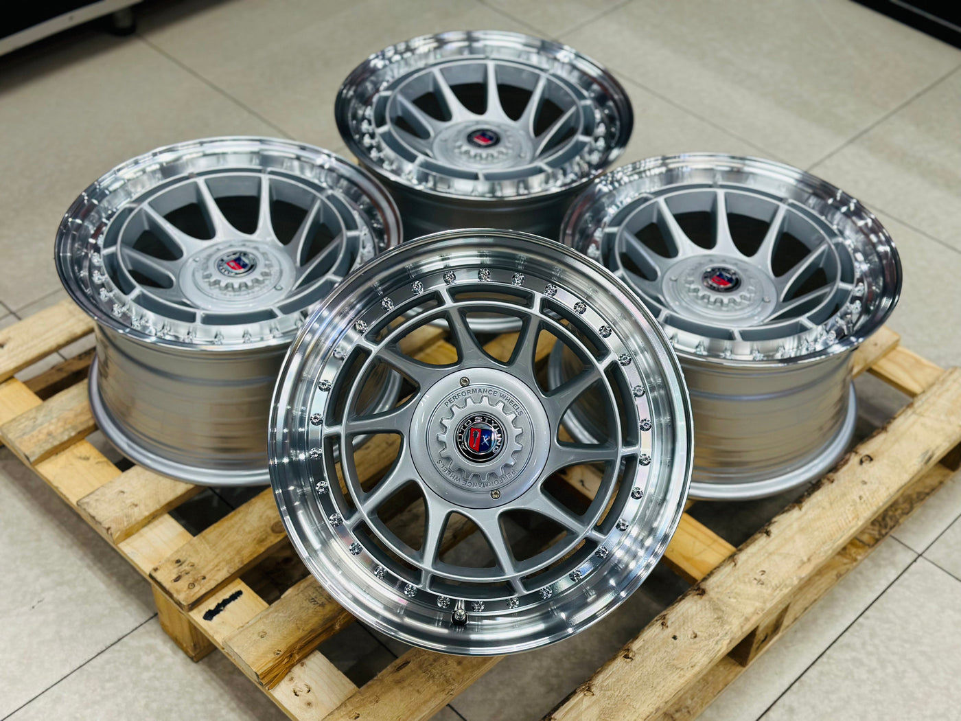 15” AS-7573 SILVER  4/100 4/108 wheels