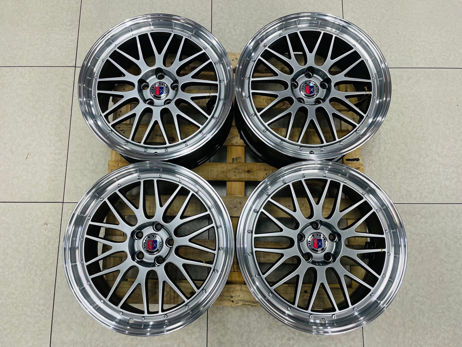 19" AS-LM  5/112 HYPER BLACK 8.5J