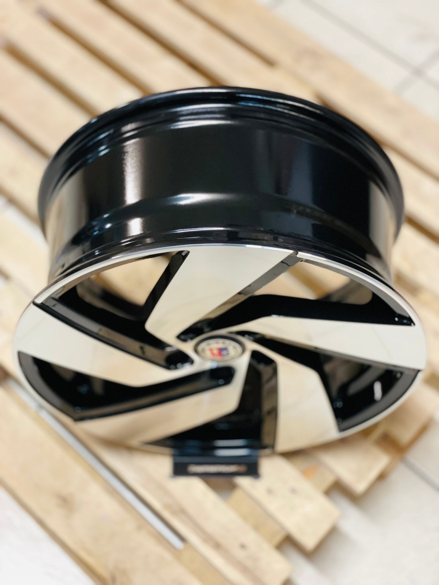 18” AS-MK8 GTI  5/112