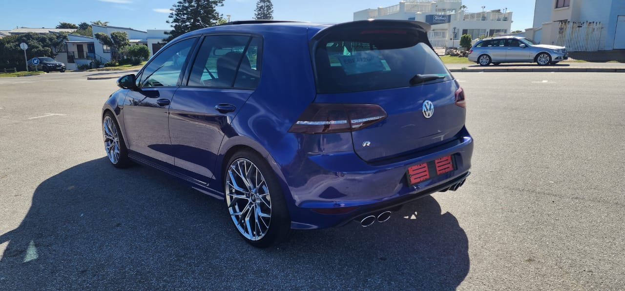 VW GOLF MK7 REVO ROOFSPOILER