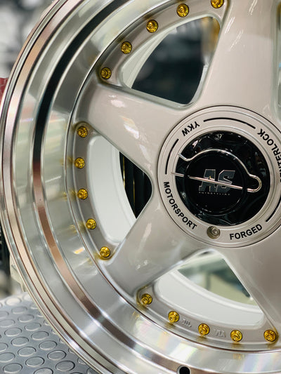 17” AS- 360 8.5/10j WHEELS