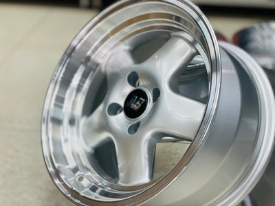 15” AS VR6  VURA SILVER  4/100
