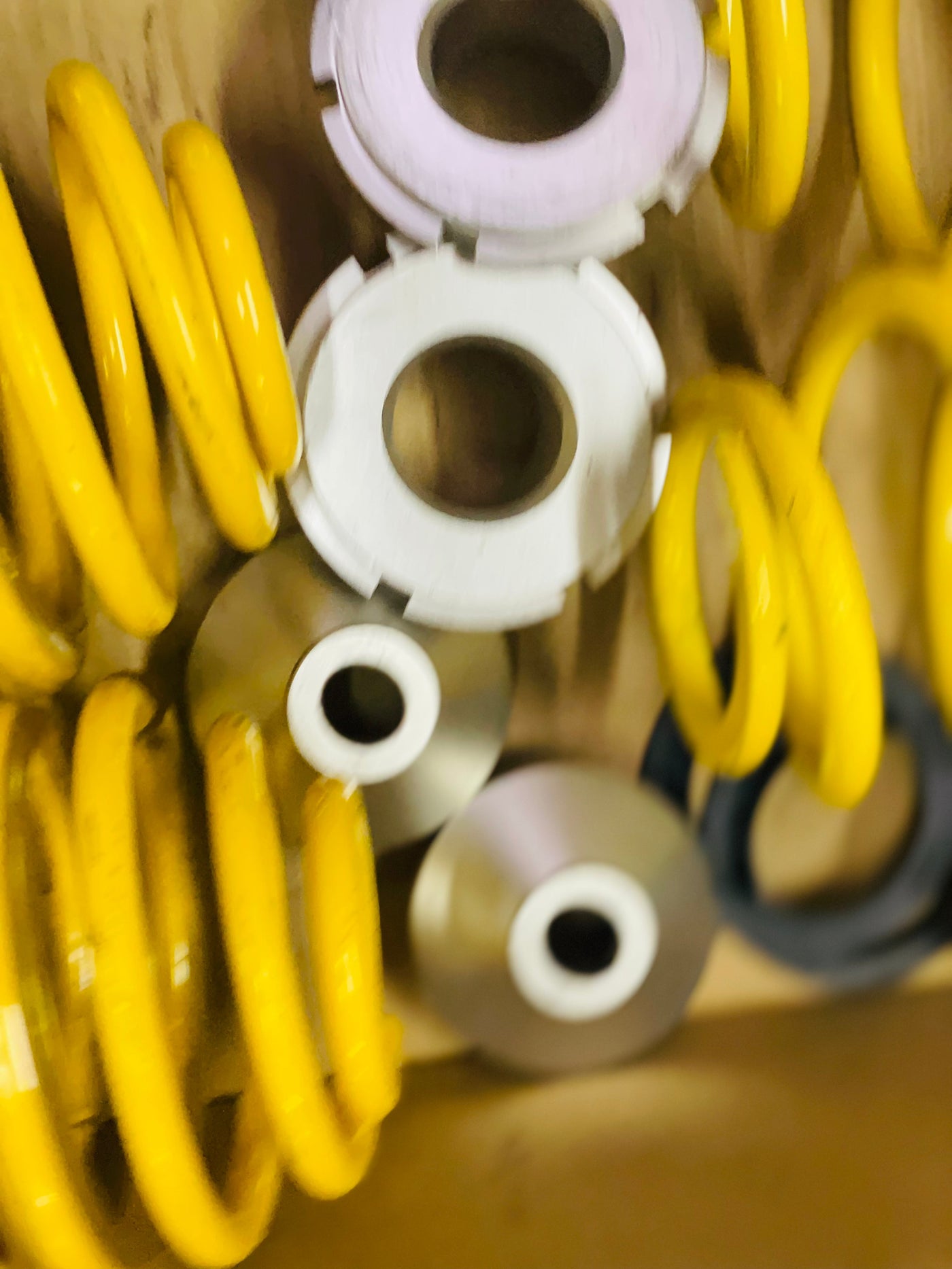 ARC COILOVERS FOR CORSA/CHEV UTILITY BAKKIE PREOWNED COILOVERS