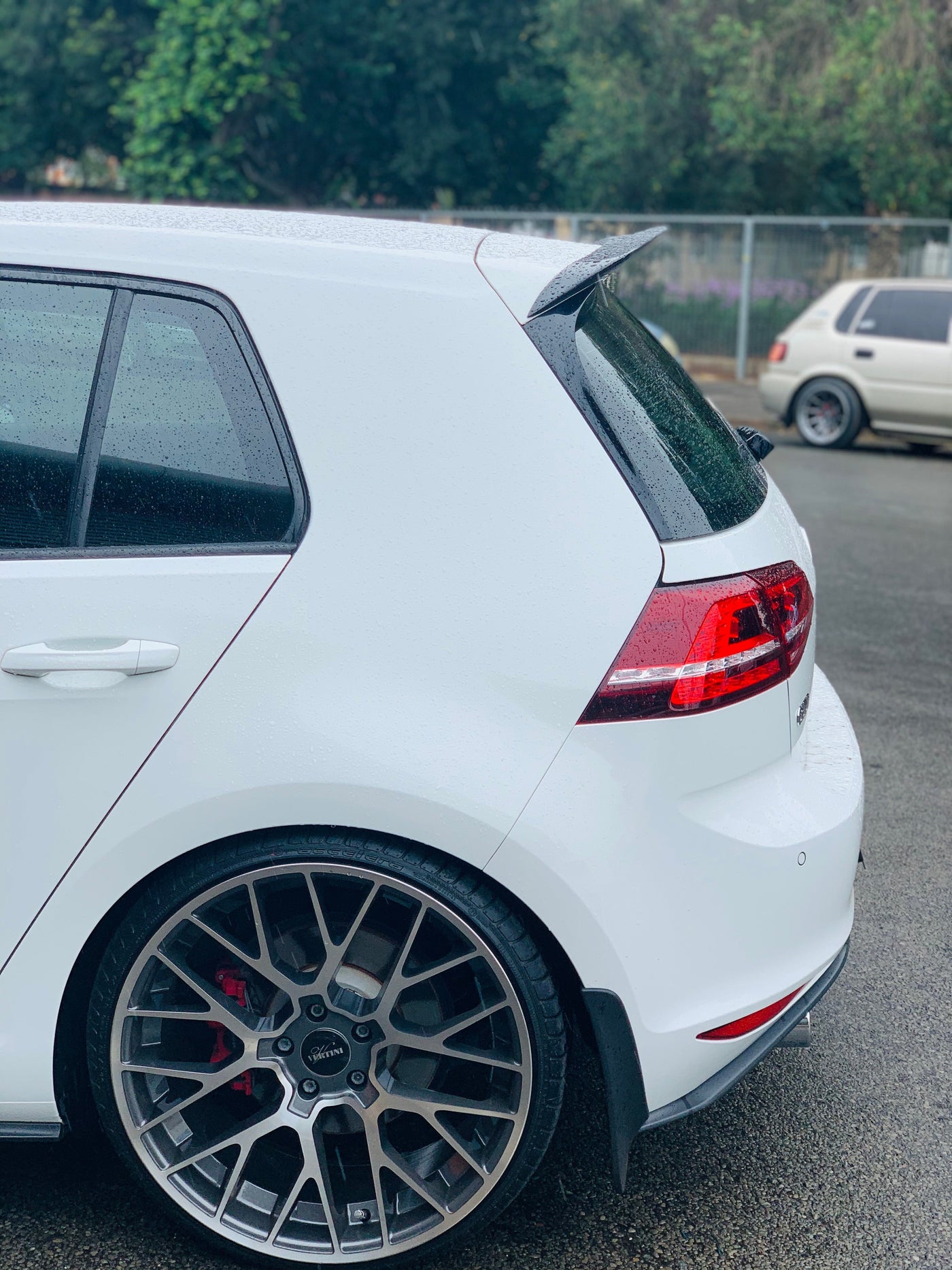 VW GOLF MK7 REVO ROOFSPOILER