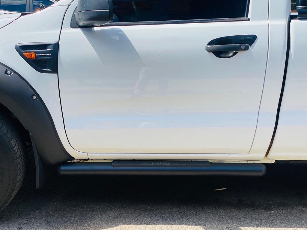 Universal side steps single cab black