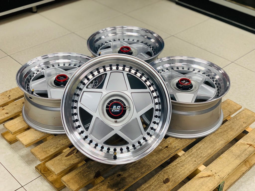 17” AS-MODENA SILVER 4/100 & 5/100- PREOWNED SET