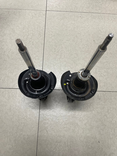 CORSA / CHEV UTE USED FRONT SHOCKS