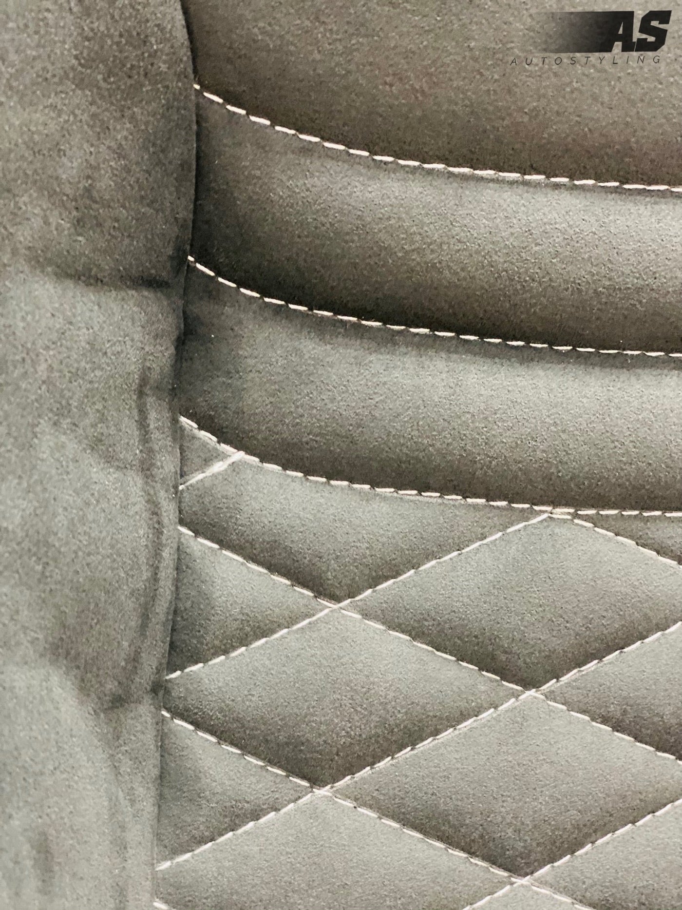 AS WINGBACK SEATS (A)