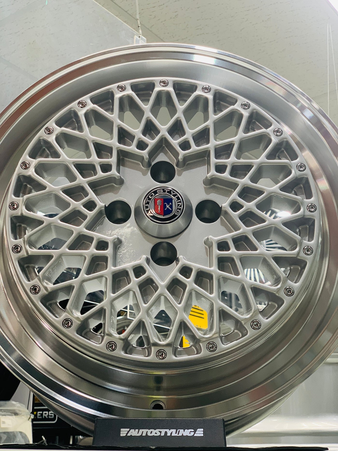 17” AS REVERSE  4/100 SILVER