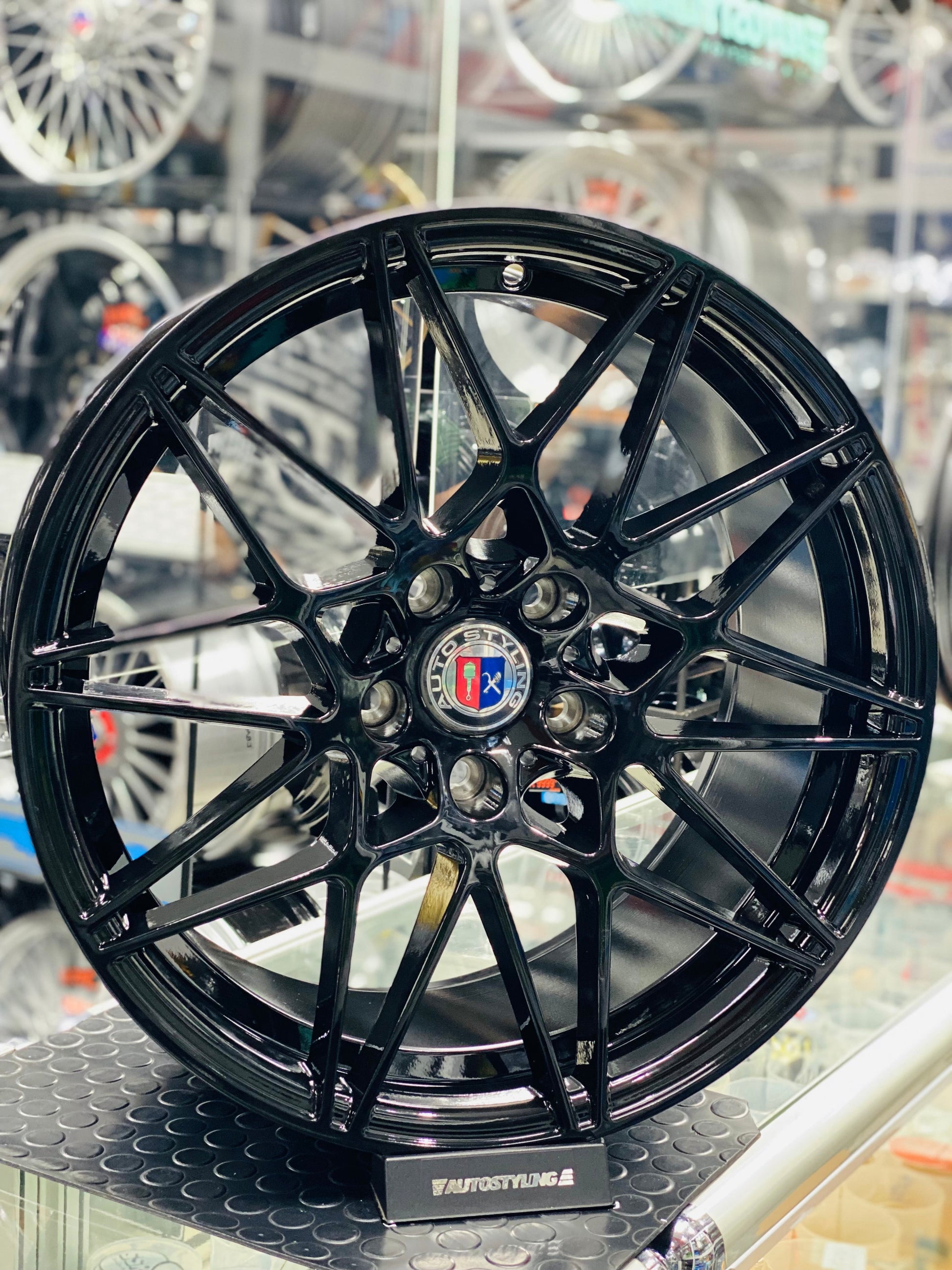 19” AS-F80 COMP 5X120 BLACK