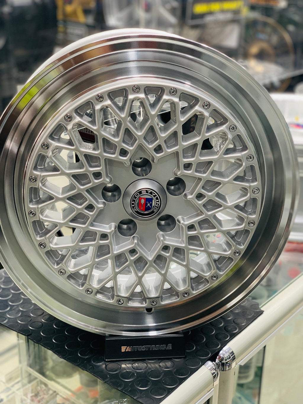 17” AS REVERSE  5/100 SILVER