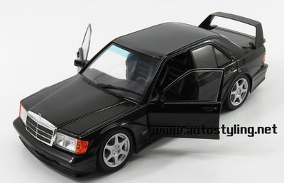 SOLIDO 1:18 SCALE MODEL CAR MERCEDES 190E EVO2