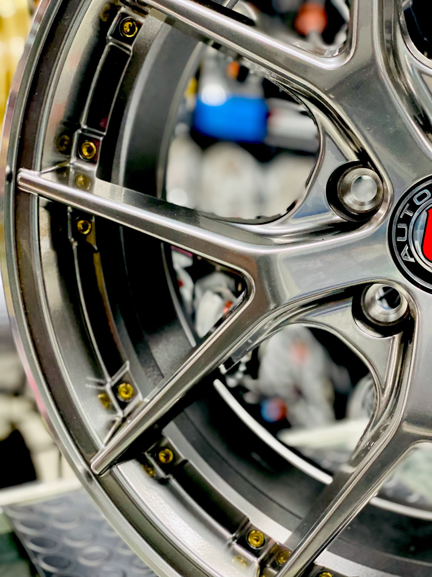 18” F881554  5x112 & 5x120