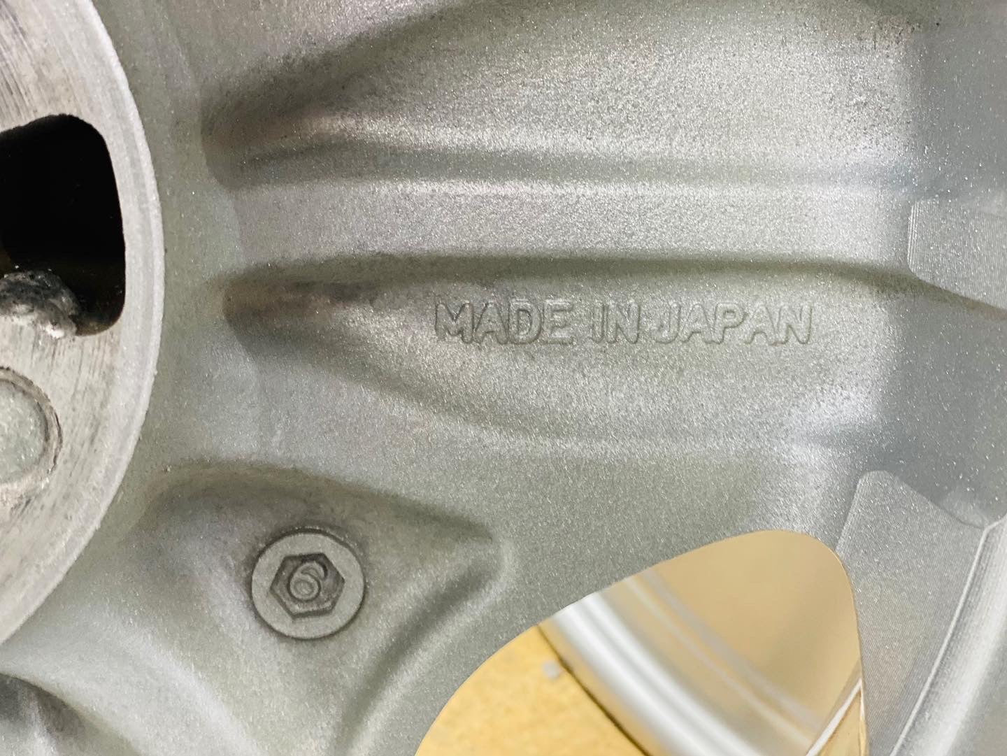 17” WORK RYVER MONOBLOCK