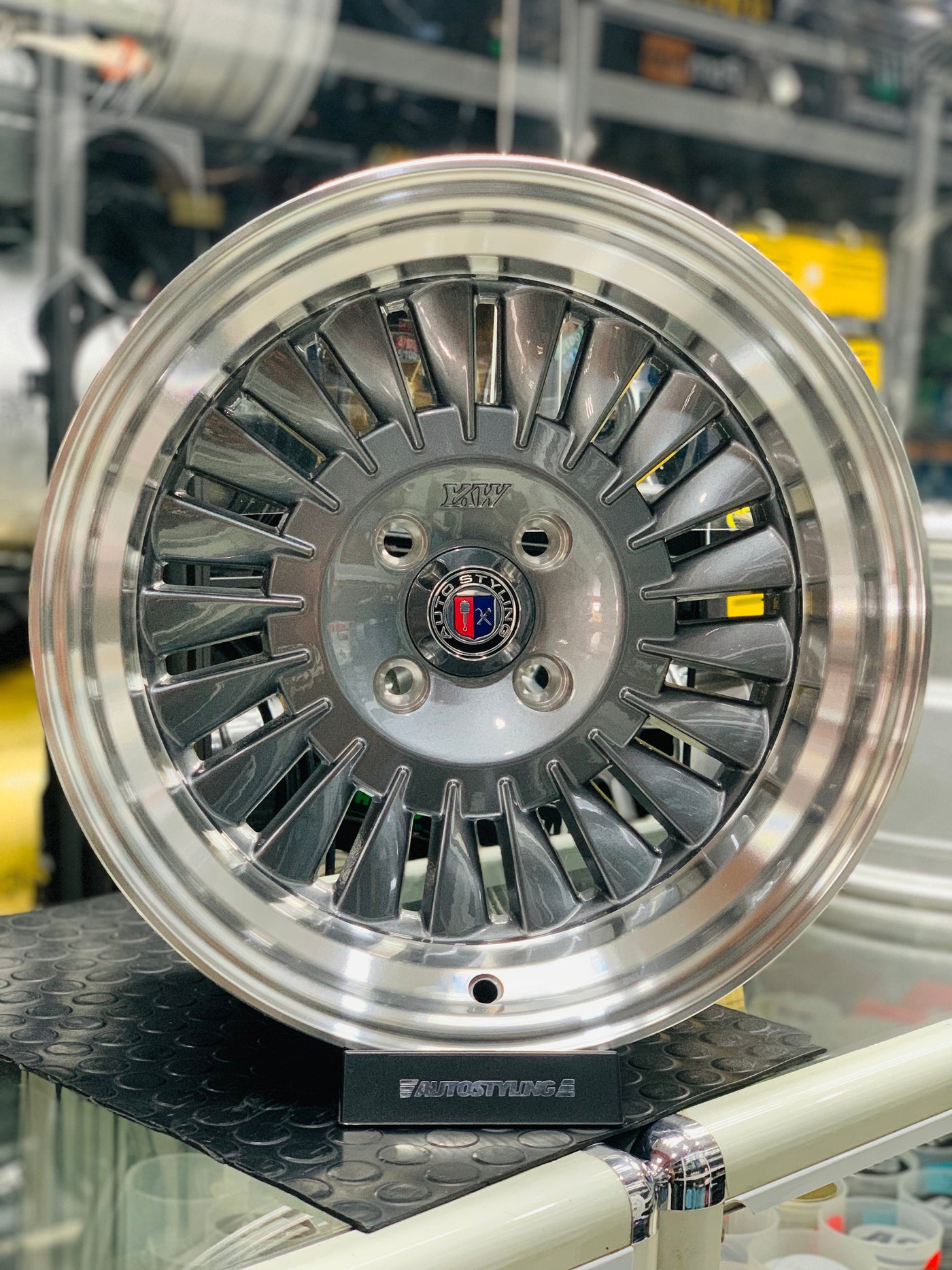 15” AS-PIRI 4/100 GUNMETAL WHEELS