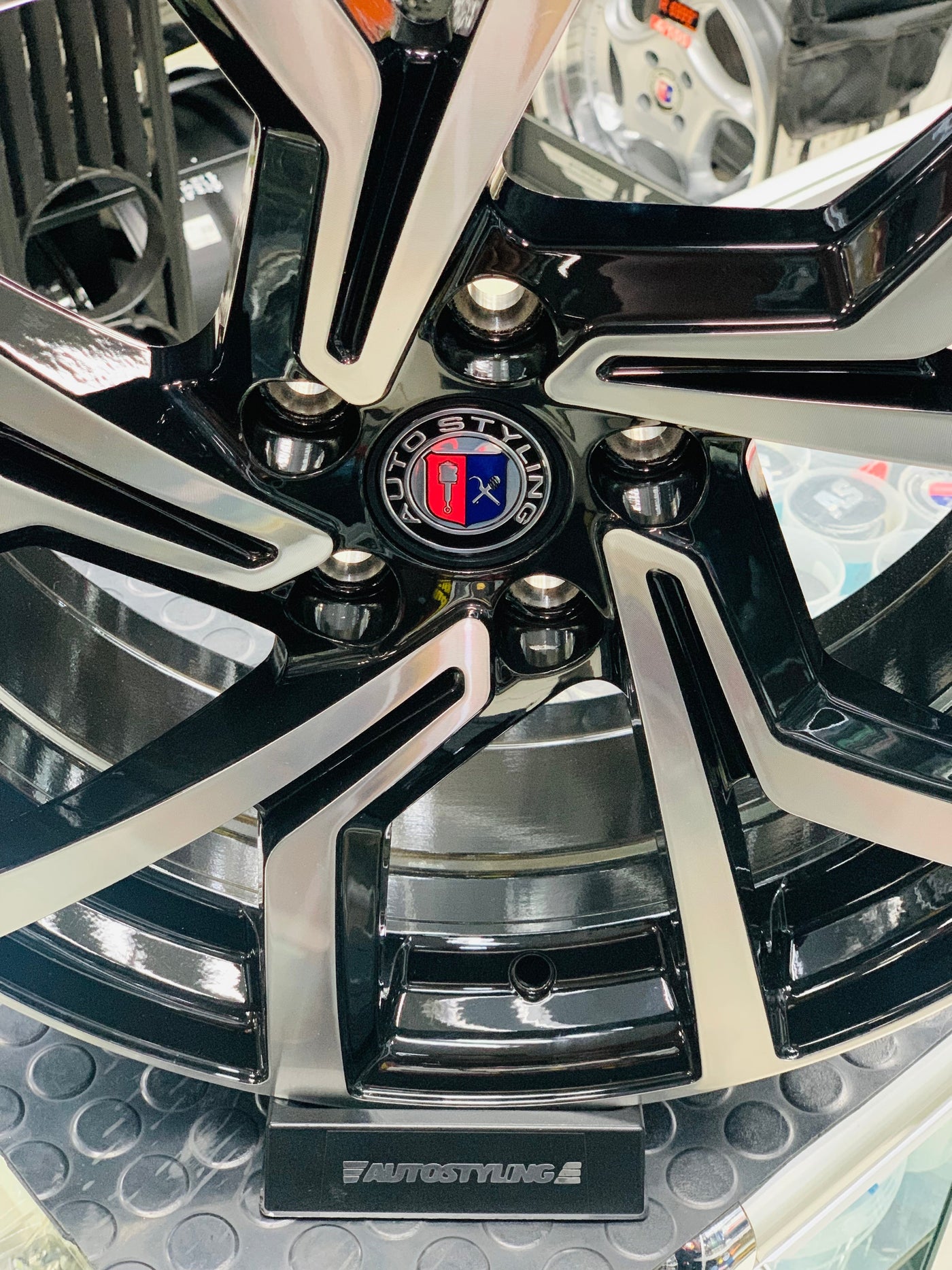 17” V-DUB 901 CSPORT