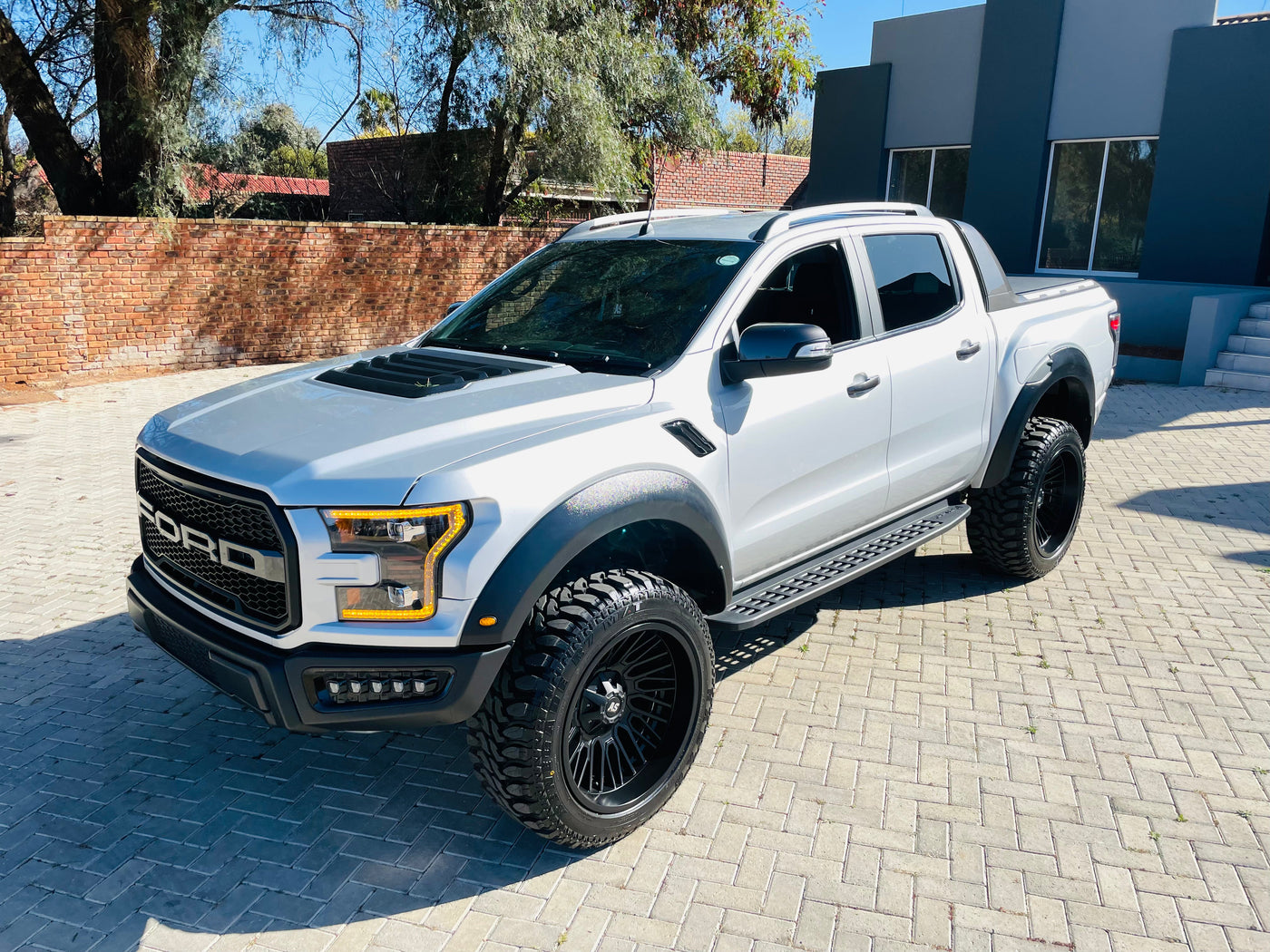 FORD RANGER T6 /T7 to F150 RAPTOR