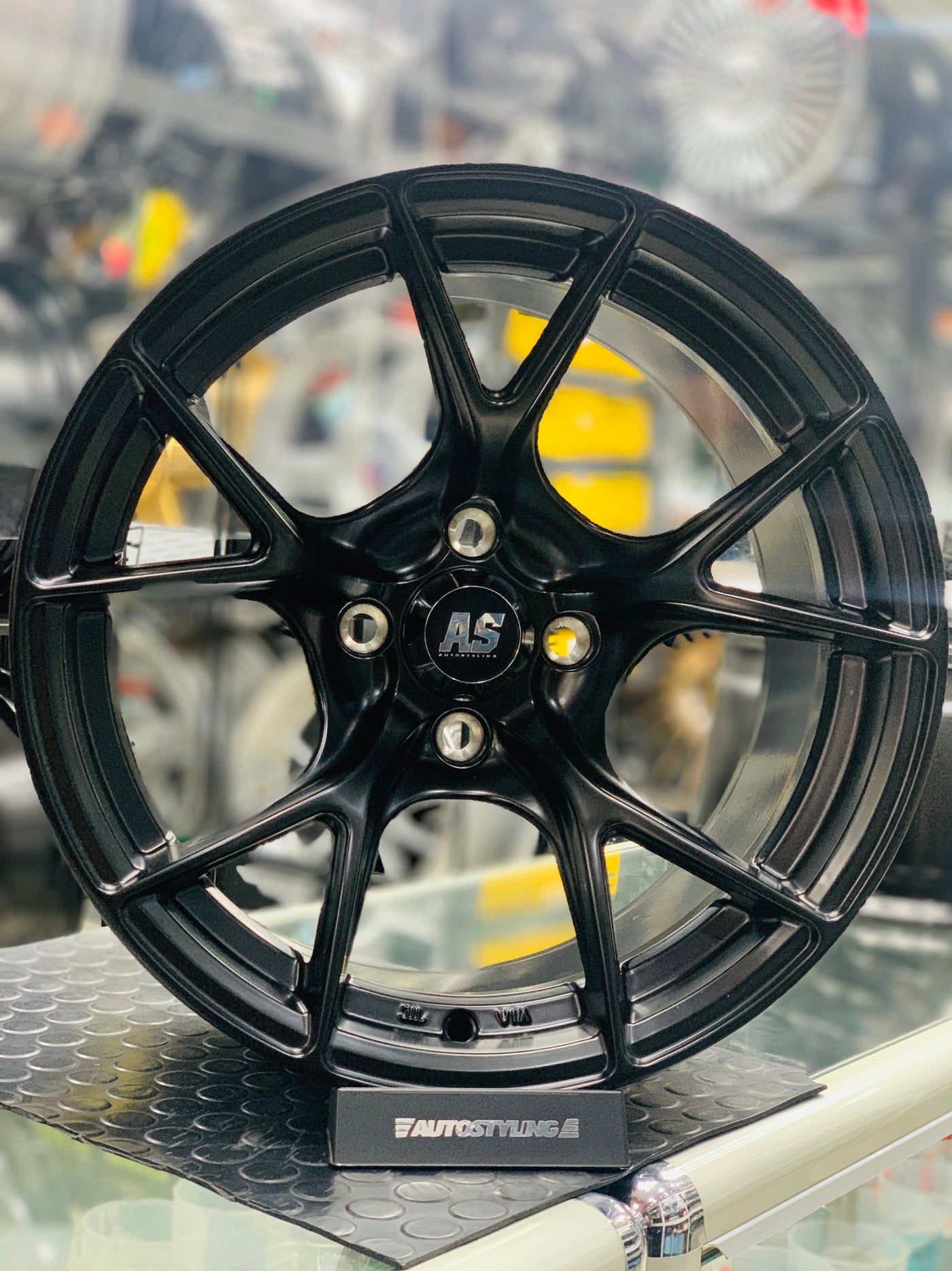 15” AS26 CONCAVE VX1 wheels