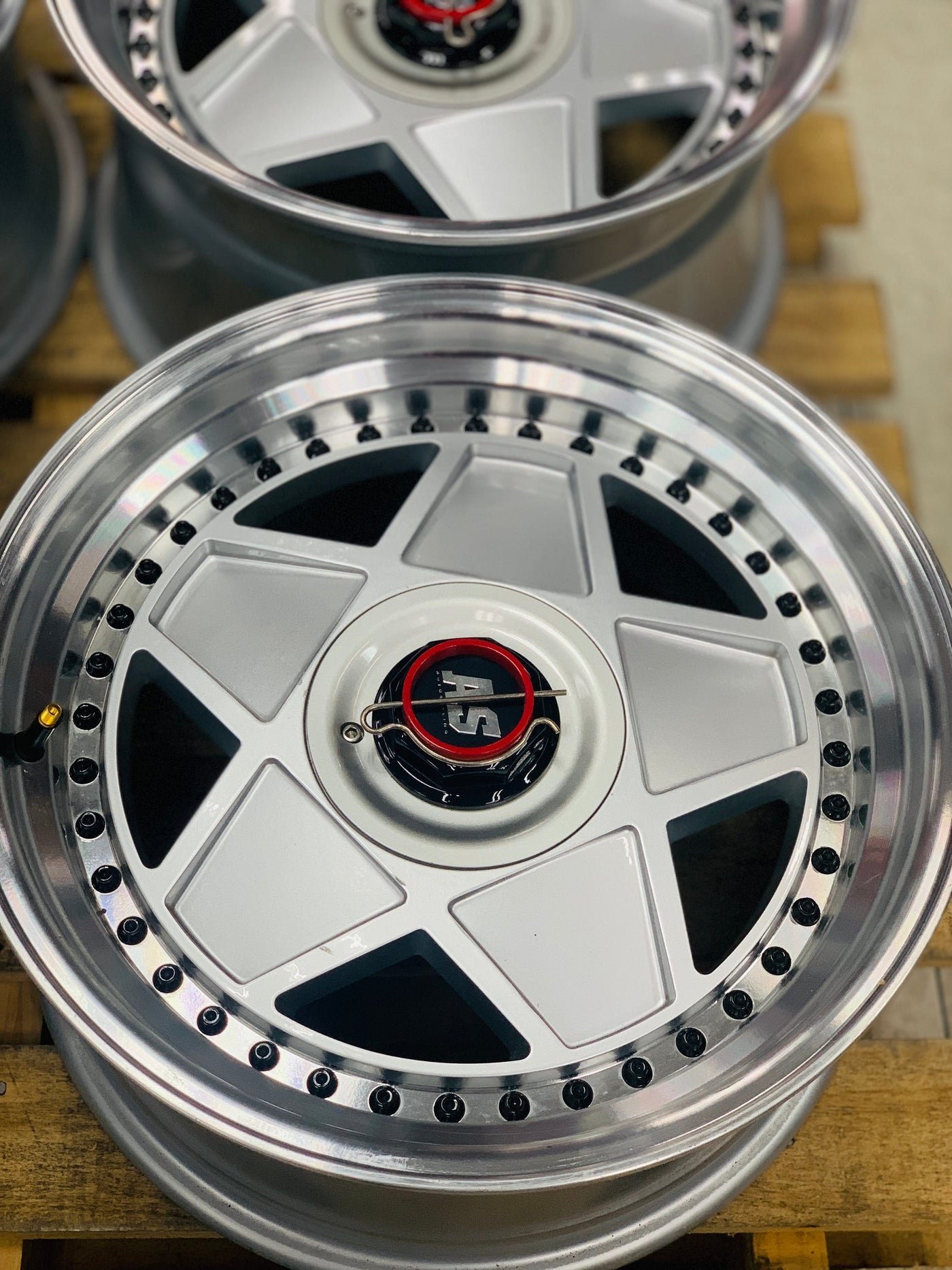 17” AS-MODENA SILVER 4/100 & 5/100- PREOWNED SET