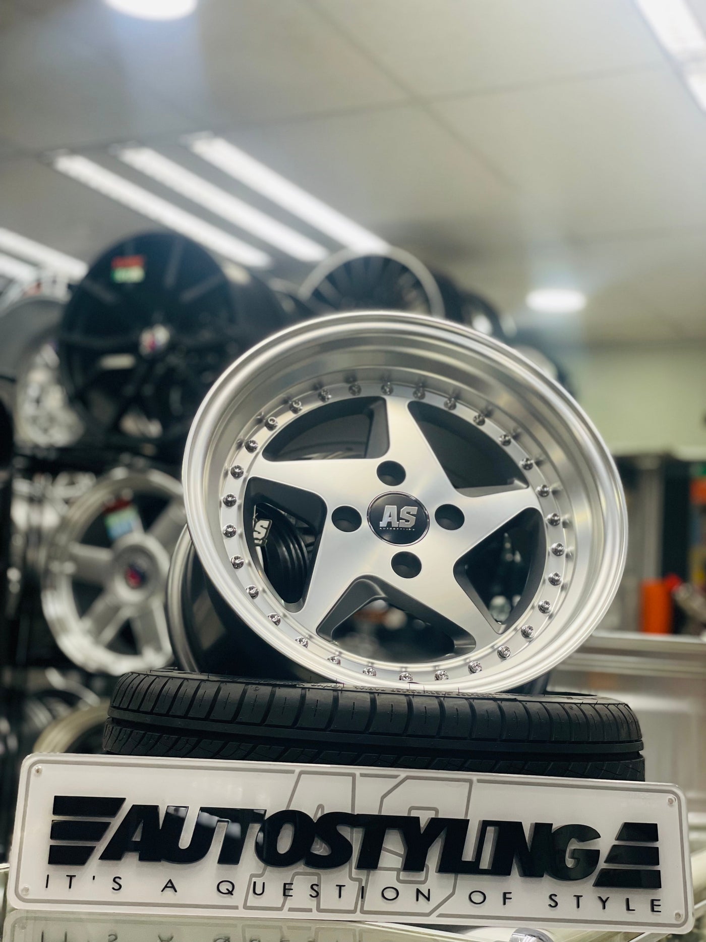 15'' AS-FERRARI 348 4/100 WHEELS