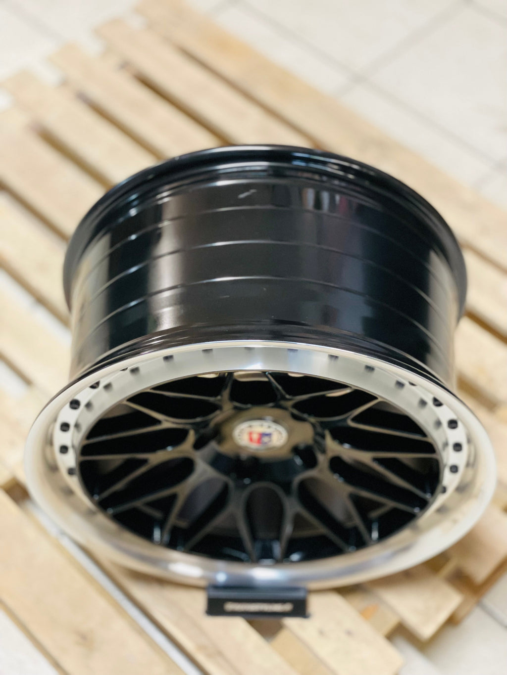 18” F81SL300  5x120