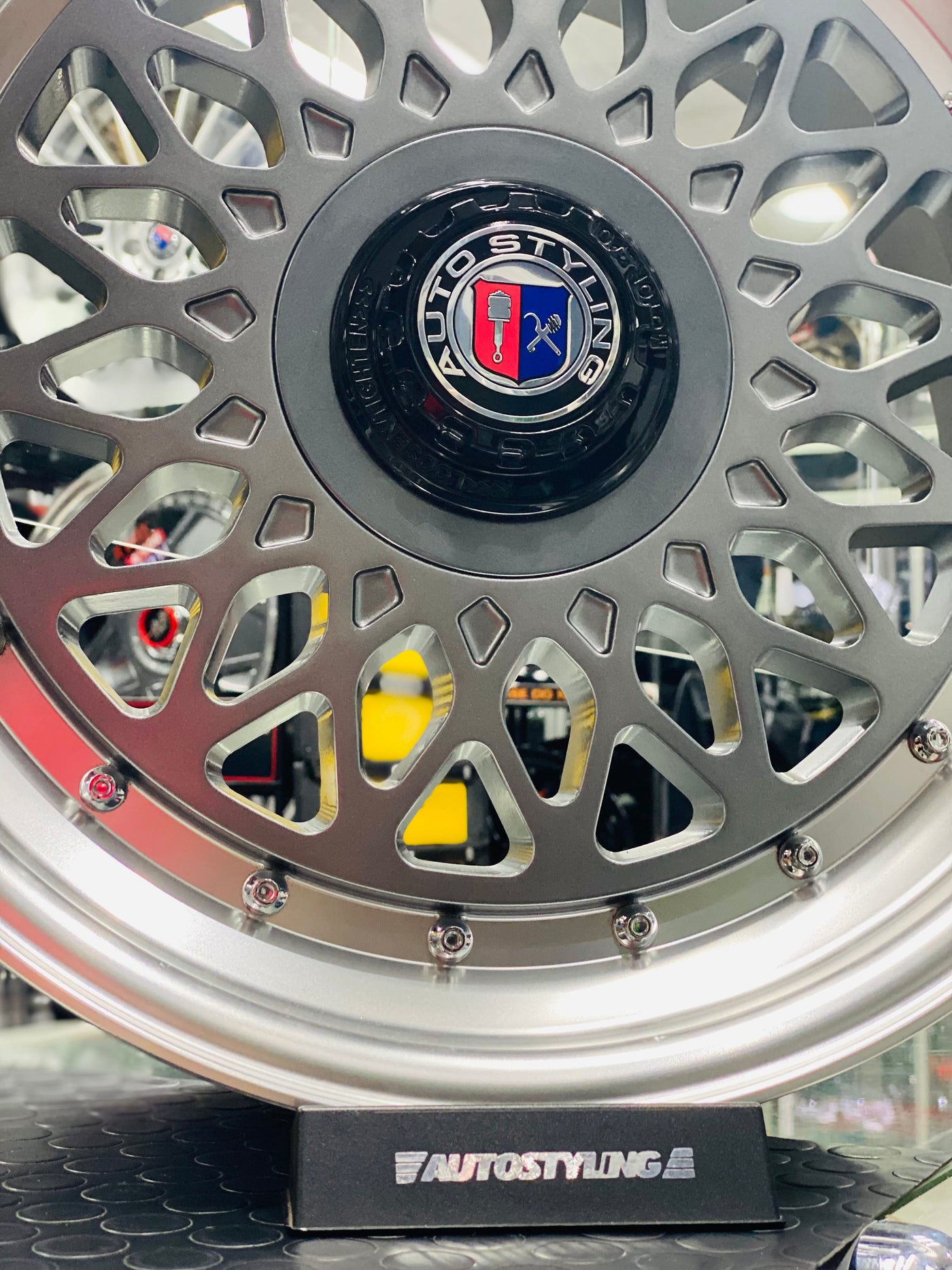 17'' AS-P/MESH 4/100 4/108 GUNMETAL