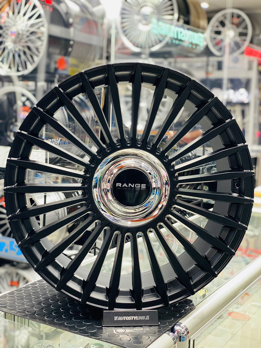 21” F600042
