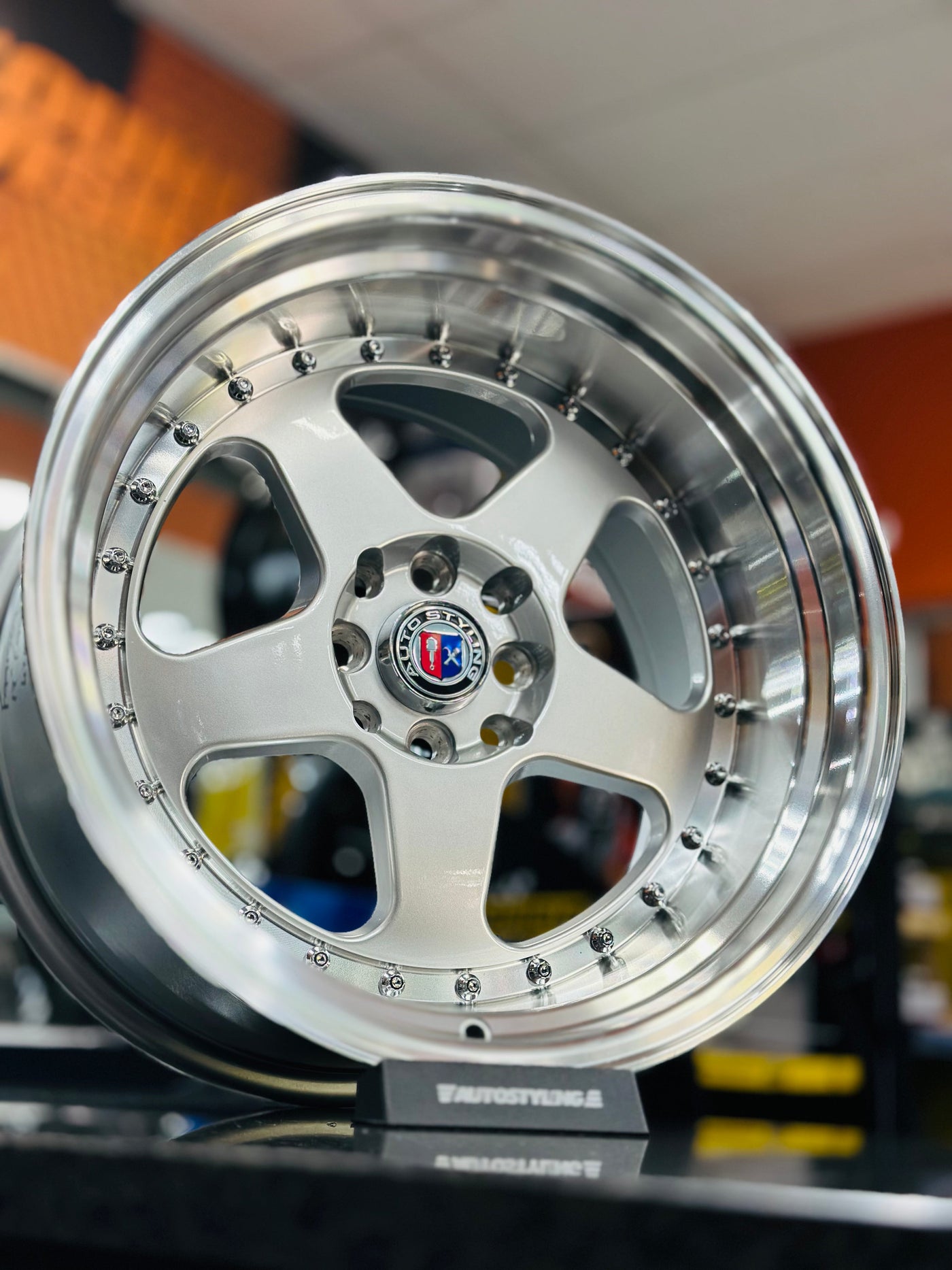 17” AS - ROC 4/100 & 4/114 9/10j SILVERx