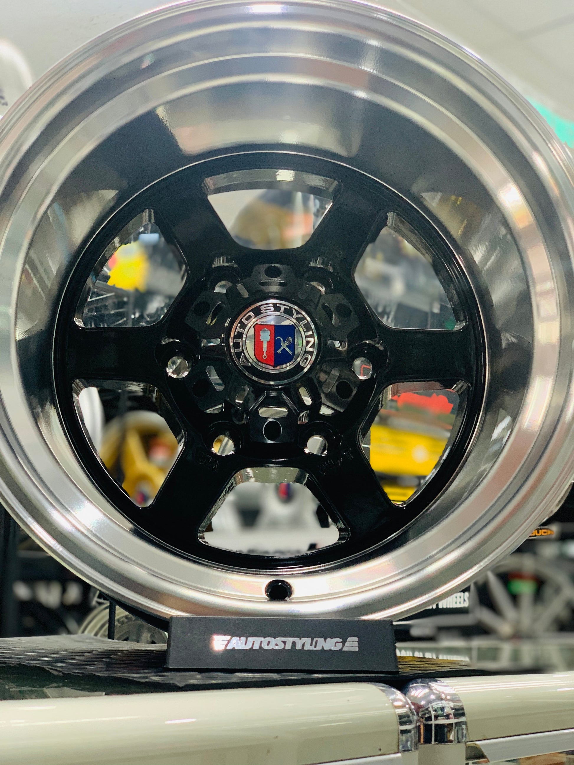 15” DRAGSTER 6x139 10j BAKKIE wheels