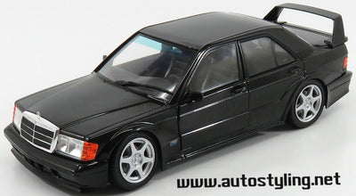 SOLIDO 1:18 SCALE MODEL CAR MERCEDES 190E EVO2